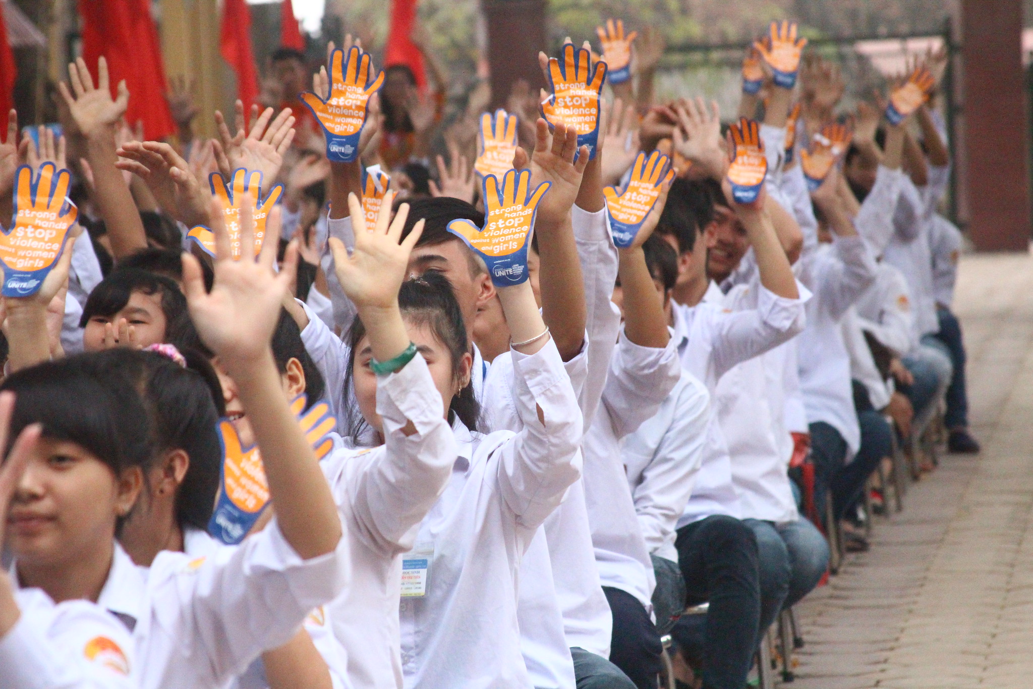 Vietnamese students commemorate the International Day on Elimination of Violence Against Women. Photo: UN Women/Thao Hoang Vietnamese students commemorate the International Day on Elimination of Violence Against Women. Photo: UN Women/Thao Hoang